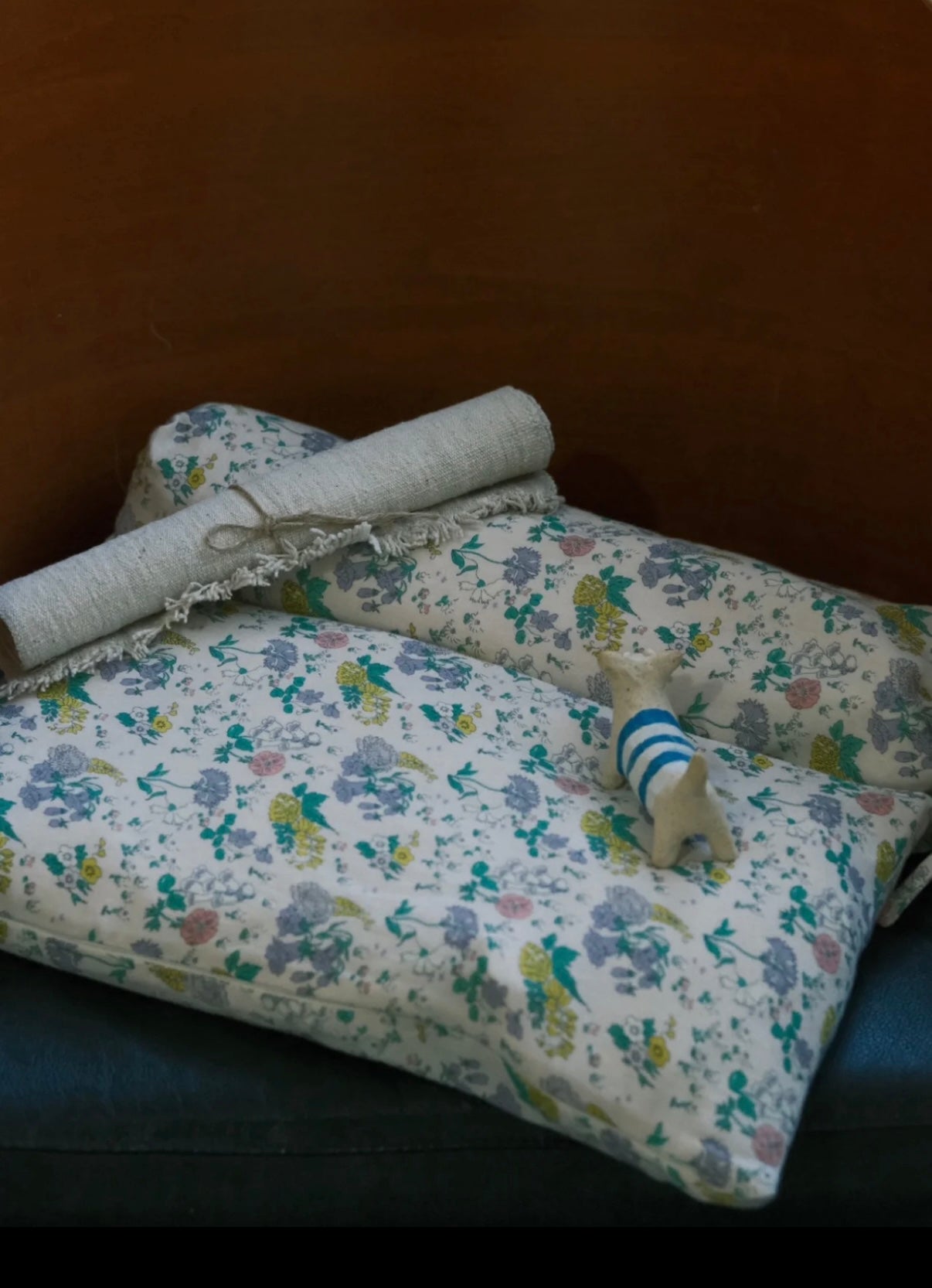 Herbal Granule Cervical Pillow, Hand-Filled Heavy Firm Neck Support with Breathable Plaid Cotton Cover (Drawstring), Suitable for Cervical Relaxation, Neck Pain Relief, Firm-Pillow Sleepers